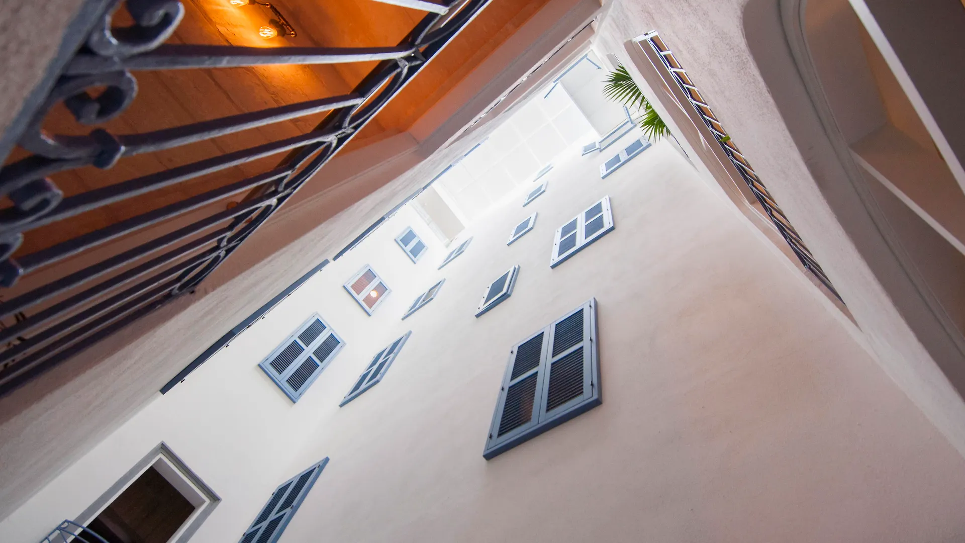 Ax The Saint John Hotel Valletta